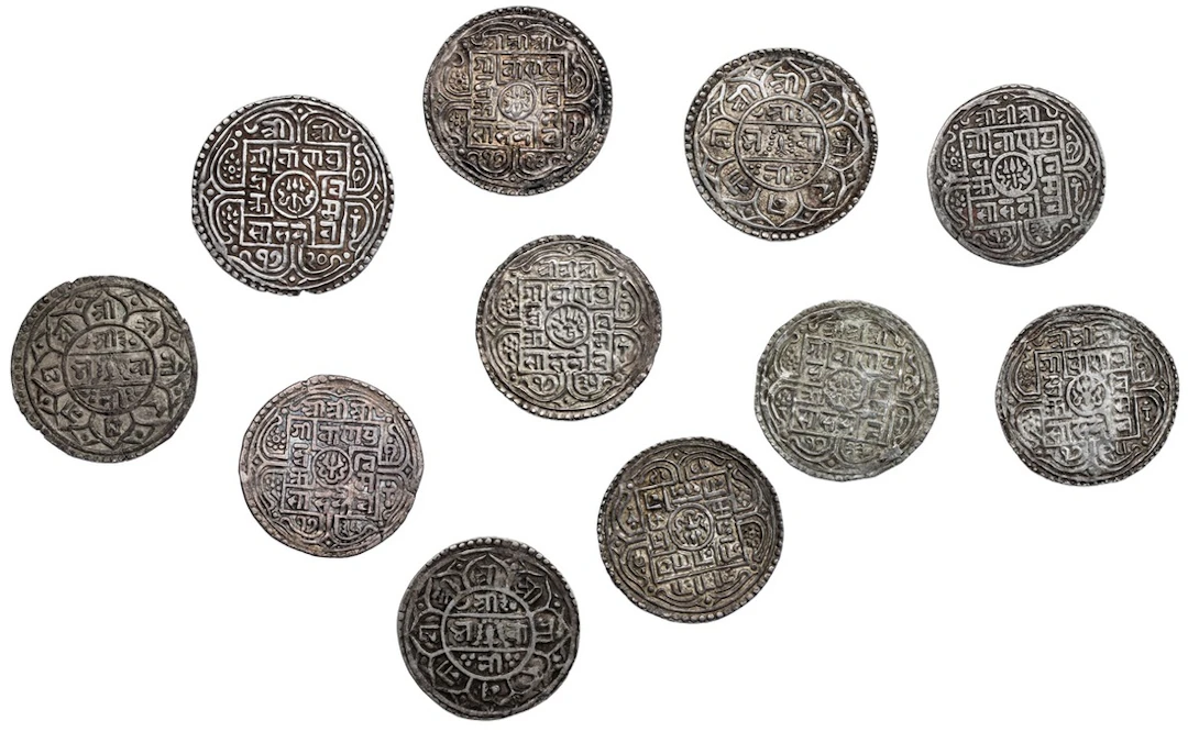 Nepal, Girvan Yuddha Vikram Shah (1799-1816) Mohar, SE 1720, Obv.