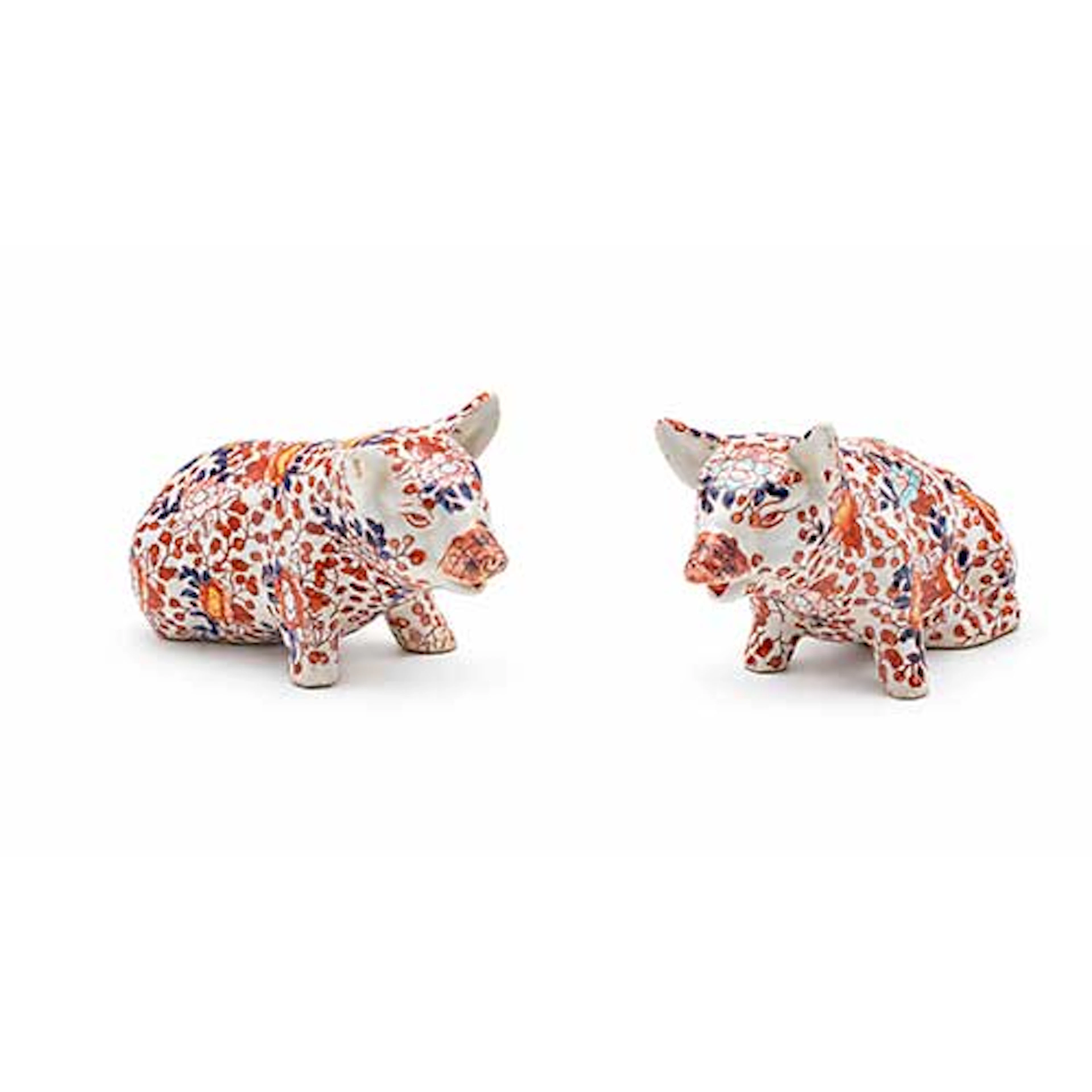 Pareja de cerditos en porcelana con decoracin Imari
