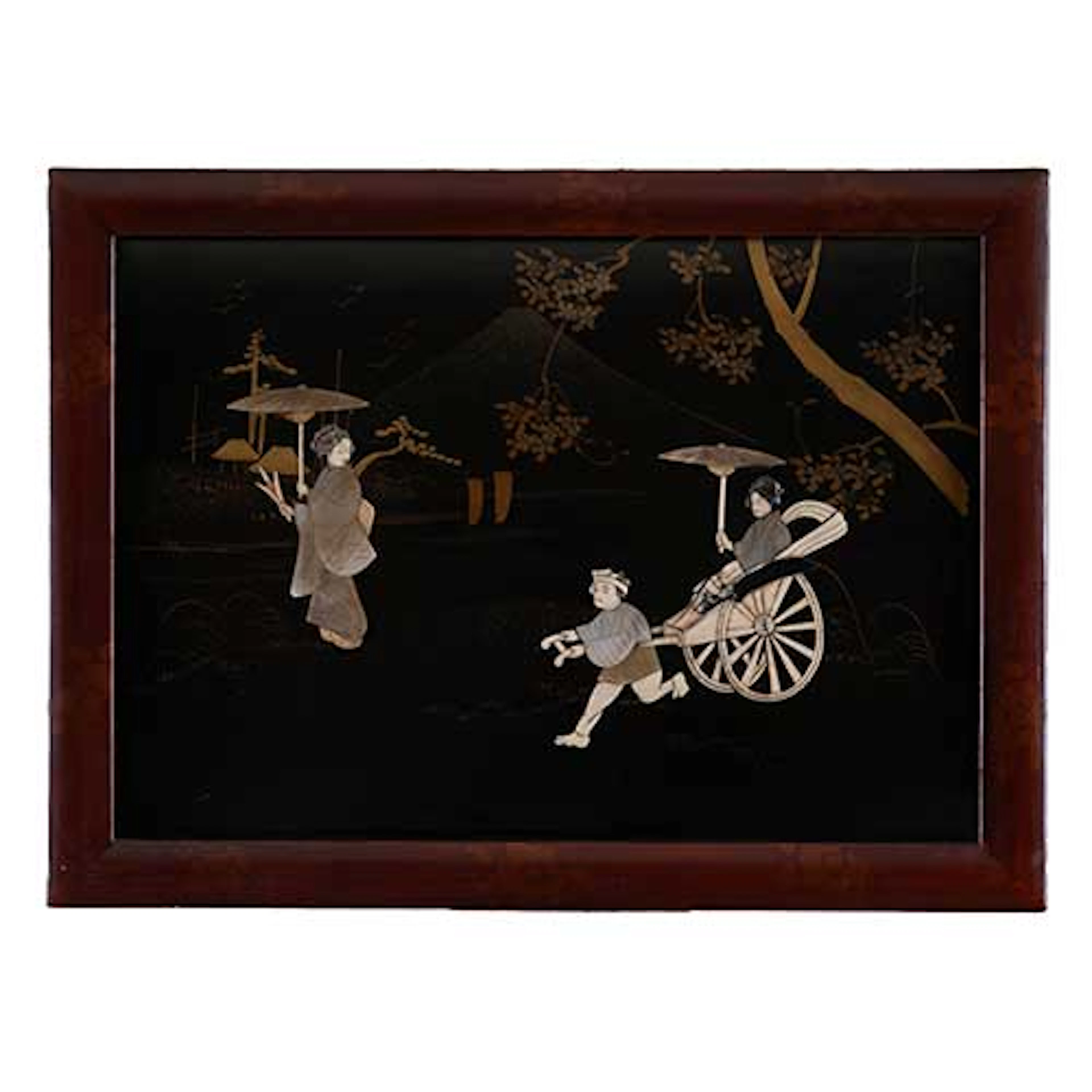 Panel lacado en negro y pintado en oro con relieve en hueso y ncar