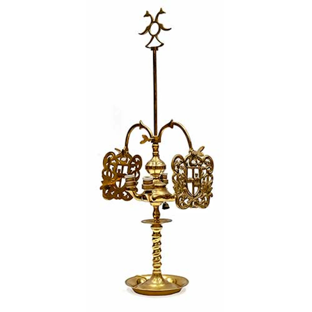 Veln en bronce de cuatro luces electrificado