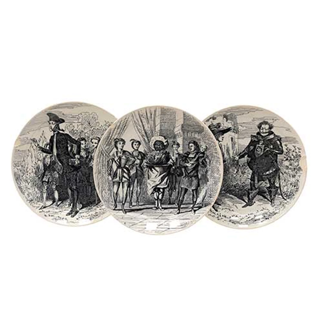 Tres platos en cermica serie Opra Bouffe, LM & Cie Creil et Montereau n 7,8 y10