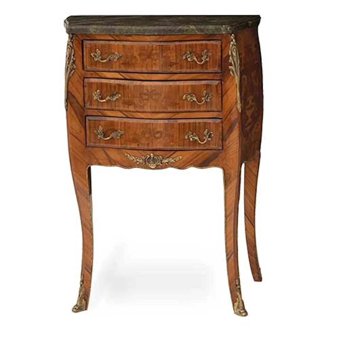 Mueble de apoyo en marquetera con tres cajones y tapa de mrmol verde