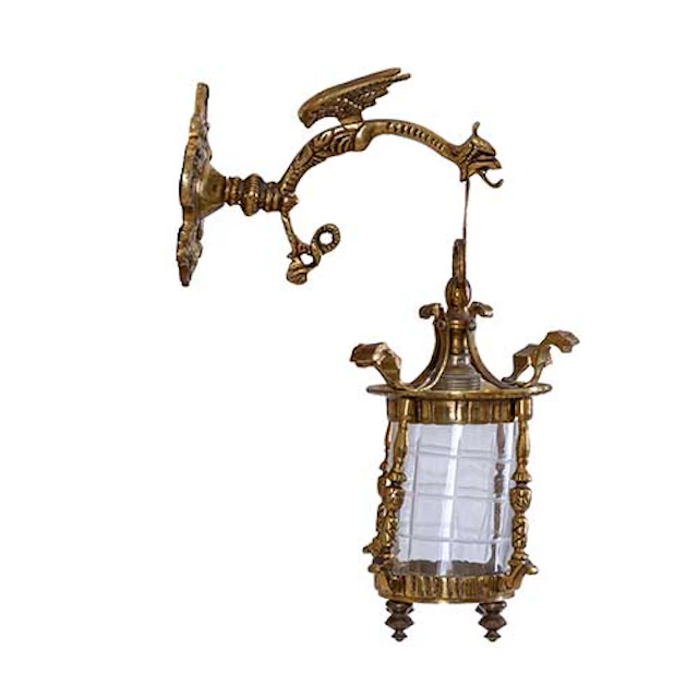 Pareja de farolillos en bronce y cristal.