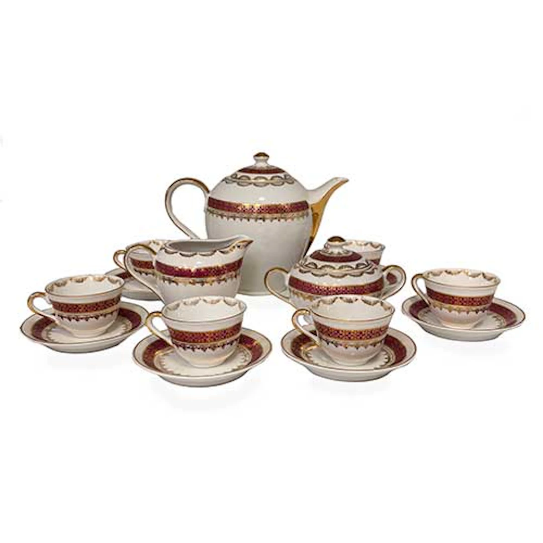 Juego de caf en porcelana decorada y dorada de 6 servicios completo