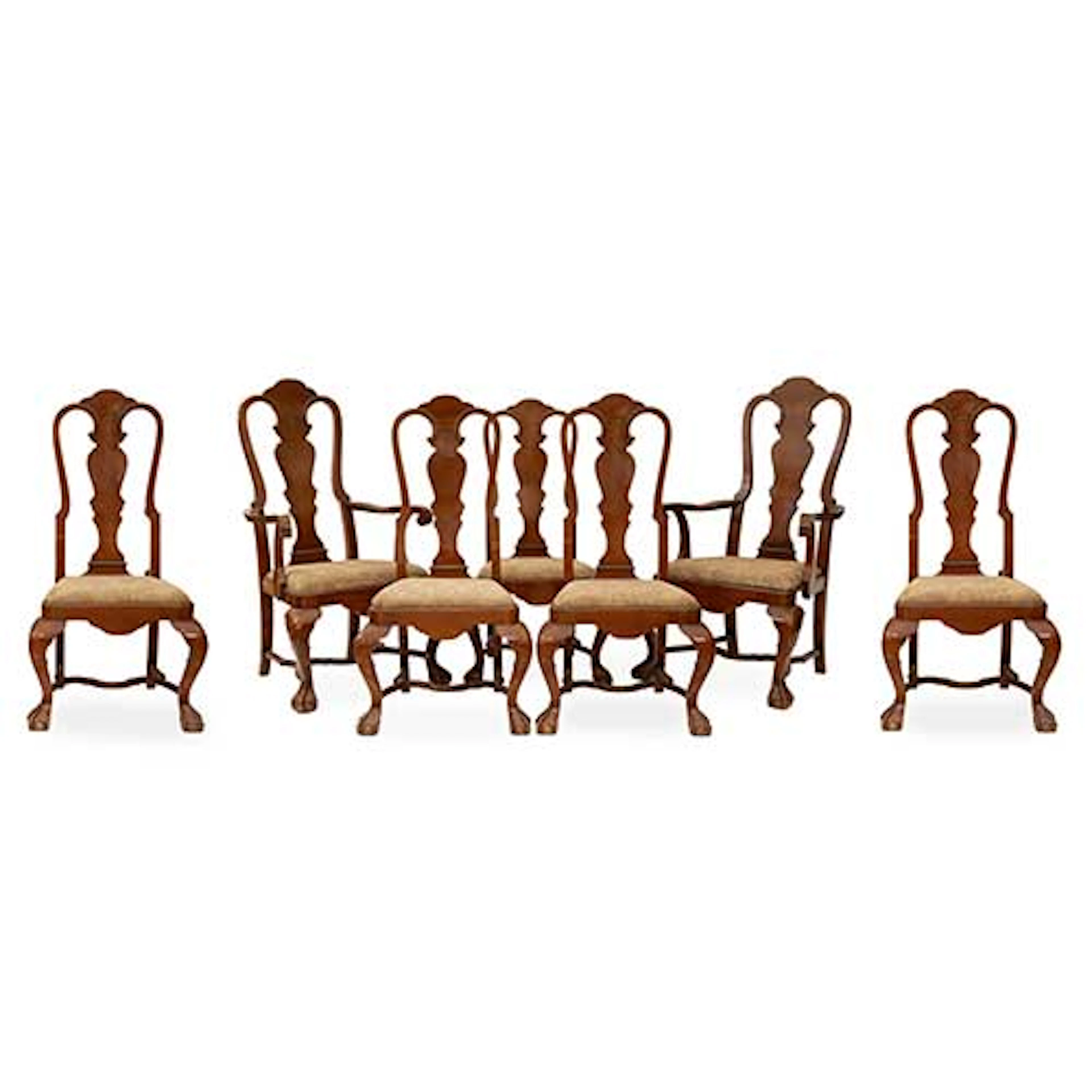 Sillera estilo ingls compuesta por dos sillones y seis sillas en madera