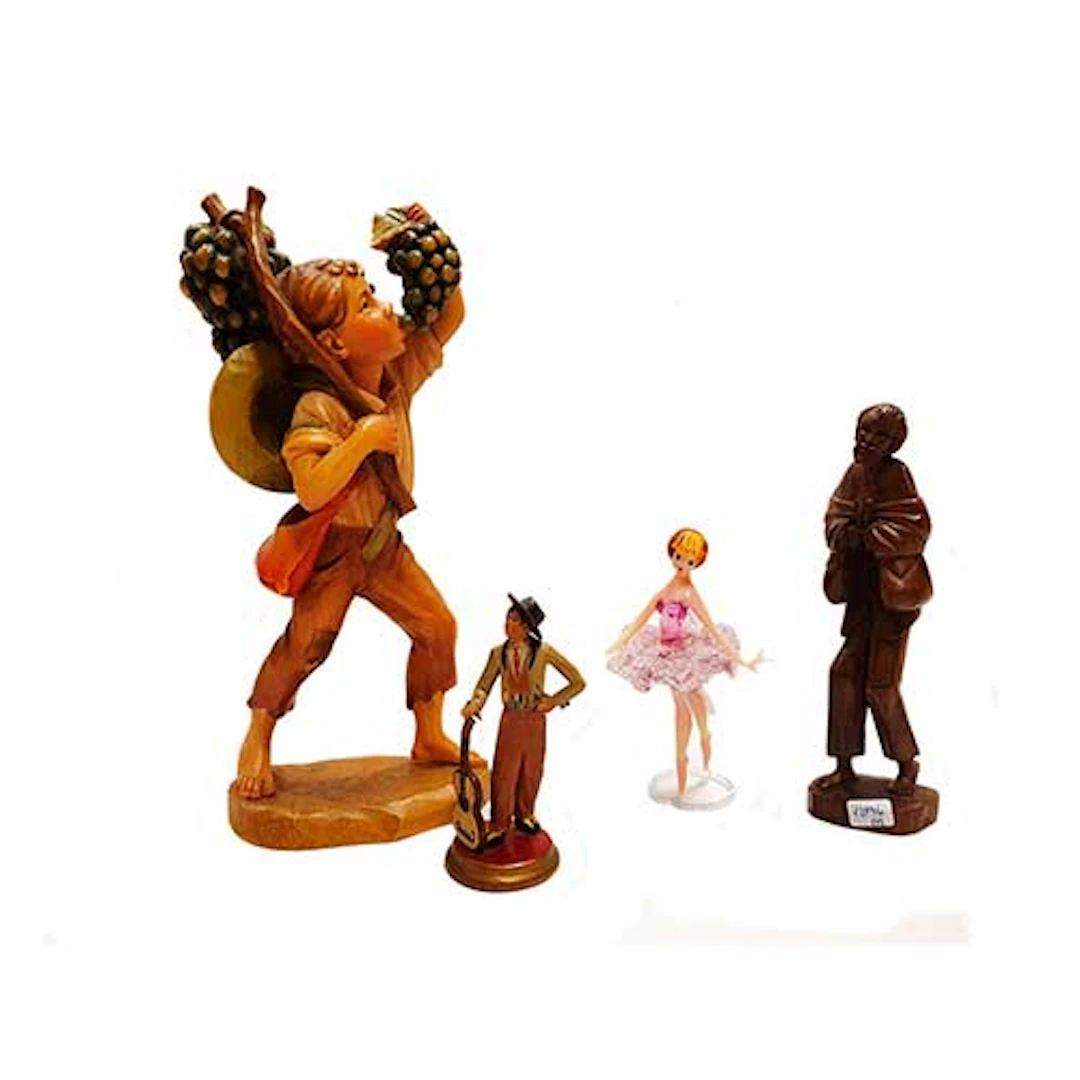 Alegora de la vendimia, anciano, bailarina y mariachi