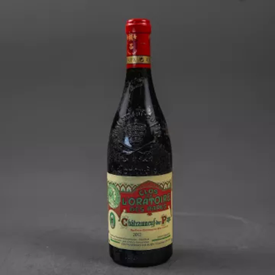 2012 Clos de l'Oratoire des Papes Chateauneuf-du-Pape, 750ml 14.5%.