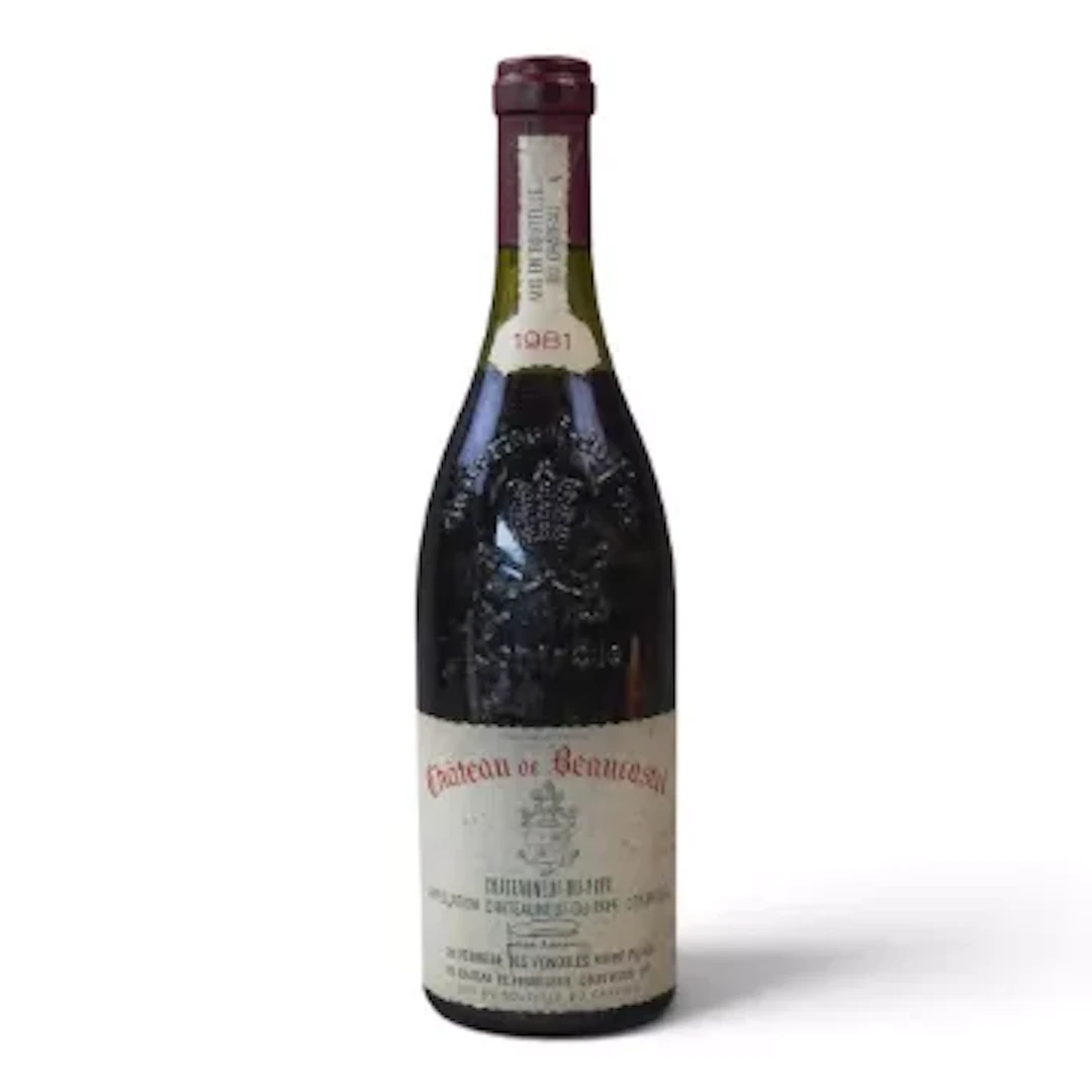 1981 Cháteau de Beaucastel Cháteauneuf-du-Pape, 75cl.