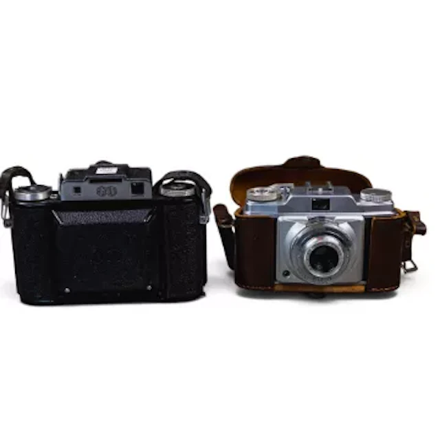 Agilux Agifold medium-format folding roll-film camera, together with