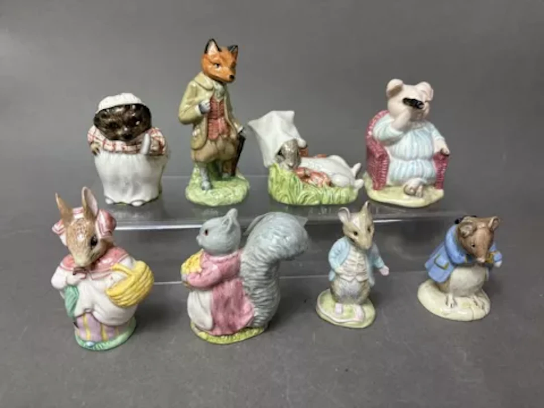 Royal Albert Beatrix Potter figures, Johnny Town-Mouse, Mrs Rabbit