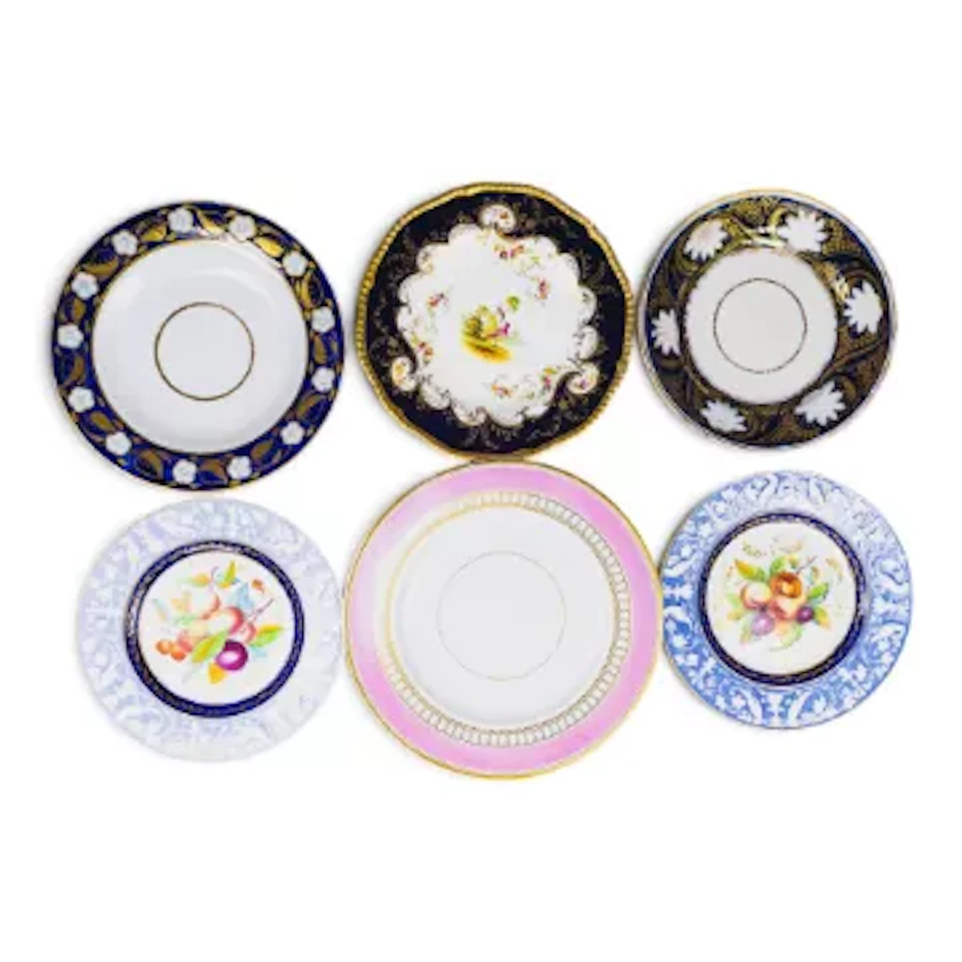 Six English porcelain plates, all early 19th century, various manufacturers
