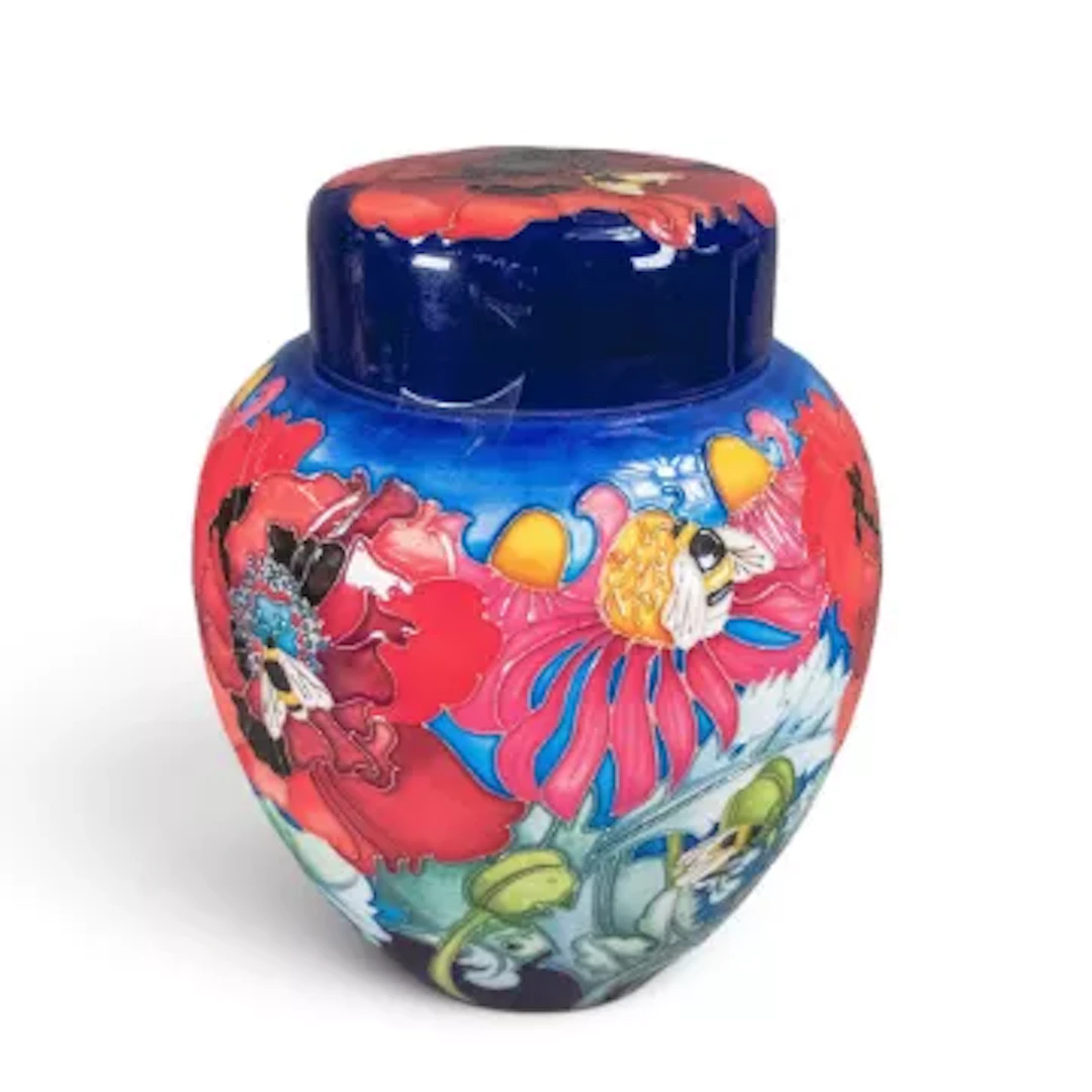 Moorcroft Black Eyed Beauty ginger jar 769/8, L/E 9/15. Signed by