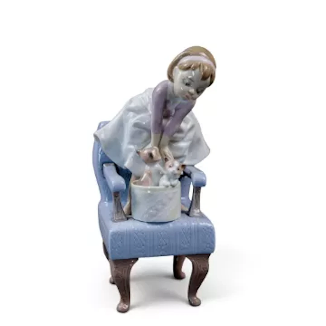 A Lladro event figure 'Purr-fect Friends' model no.6512, produced
