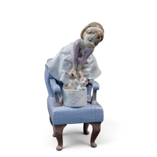 A Lladro event figure 'Purr-fect Friends' model no.6512, produced