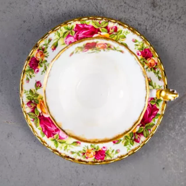 Royal Albert 'Old Country Roses' part tea set to include - large teapot
