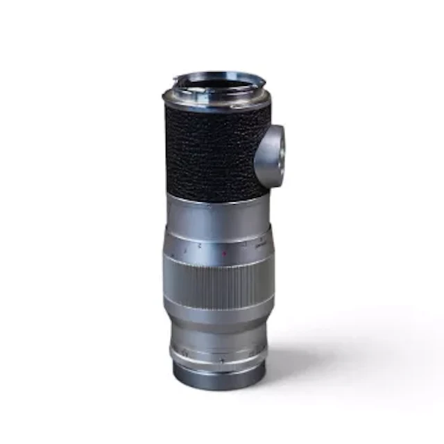 Ernst Leitz Wetzlar Hektor 135mm f/4.5, no.1659490 lens for a Leica camera.