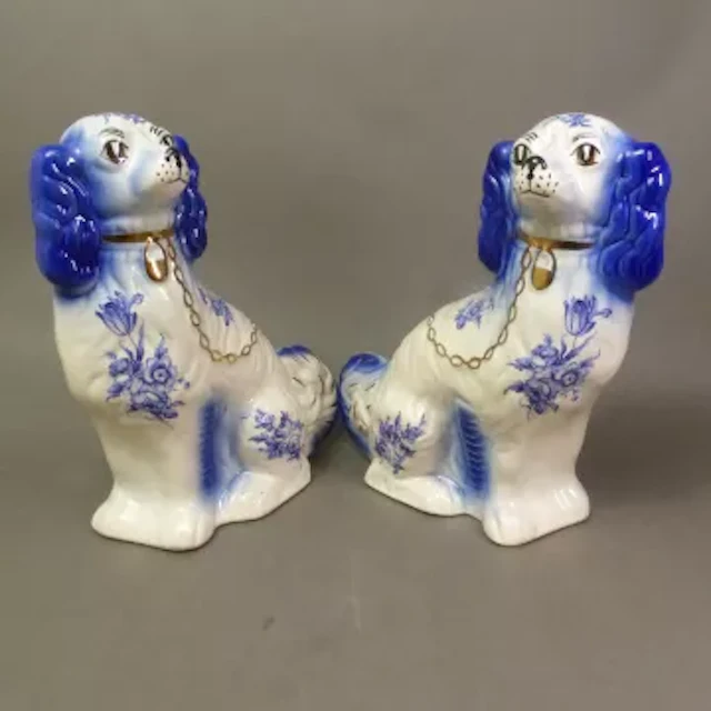 Pair of blue and white Staffordshire dogs, height 30cm (2).