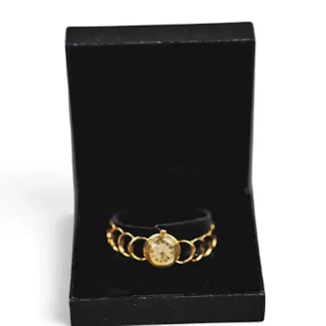 9ct gold Jaeger-leCoultre ladies wrist watch & gold bracelet, in working