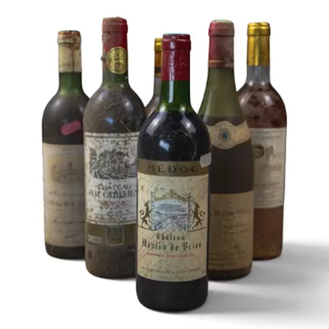 A selection of wine to include 1979 Cótes du Roussillon Rosé, 75cl