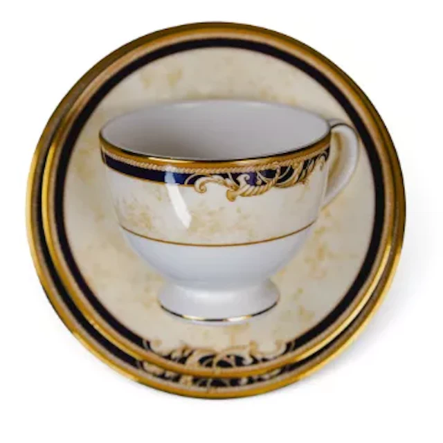 Wedgwood Cornucopia part dinner/tea/coffee set to include - three