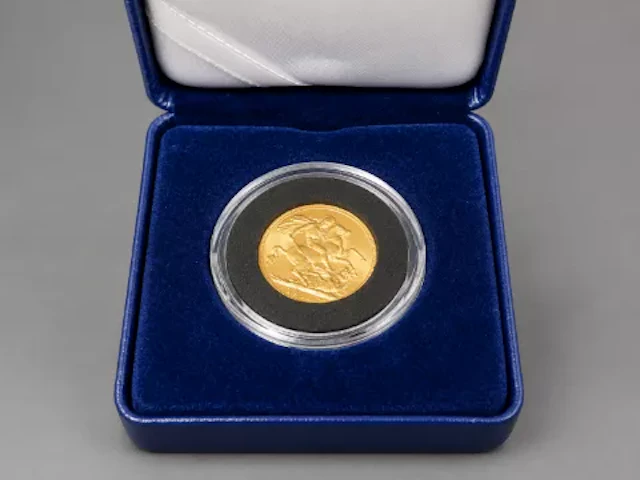 1912 gold full Sovereign, 8g.
