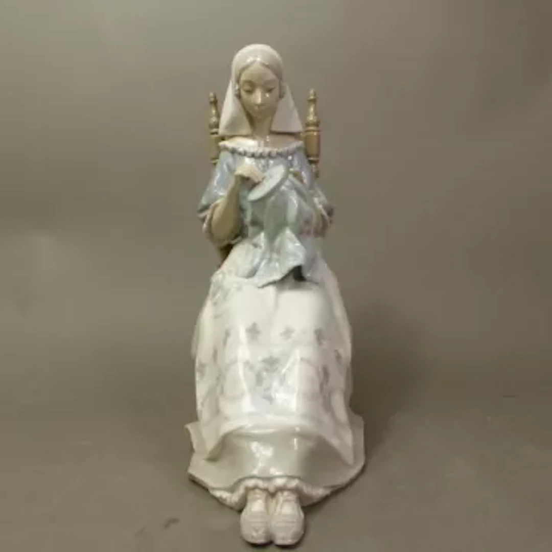 Lladro figurine, The Embroiderer, model no 4865, height 28cm.