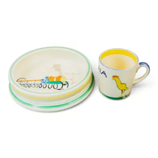 Two Susie Cooper items to include a child's porringer with a steam