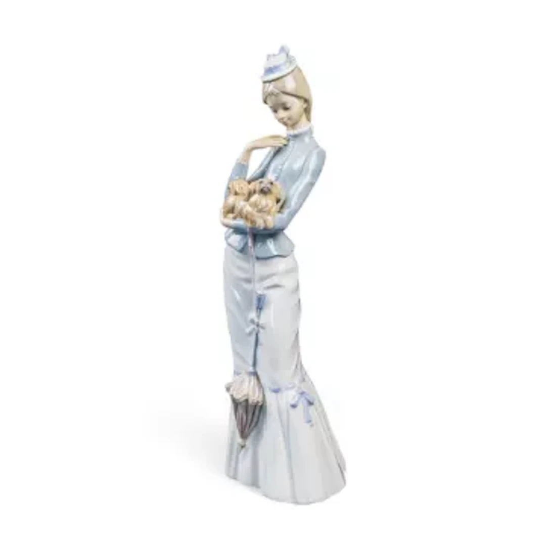Lladro Porcelain lady figure 'A Walk with the Dog', model no.4893.