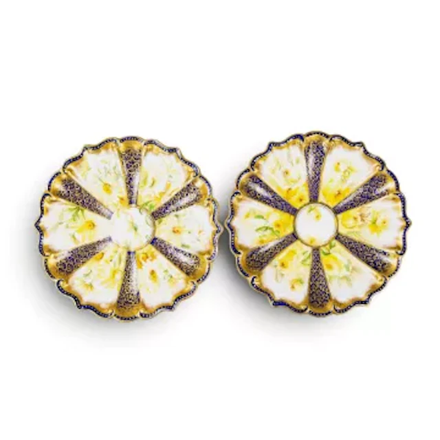 George Jones & Son Crescent China gilded shaped cabinet plates, each