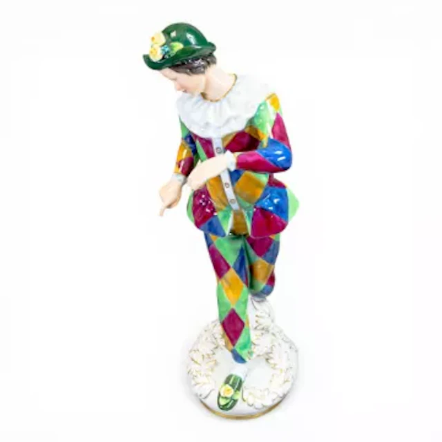 Royal Doulton prestige figure Harlequin HN2737, h.32cm.