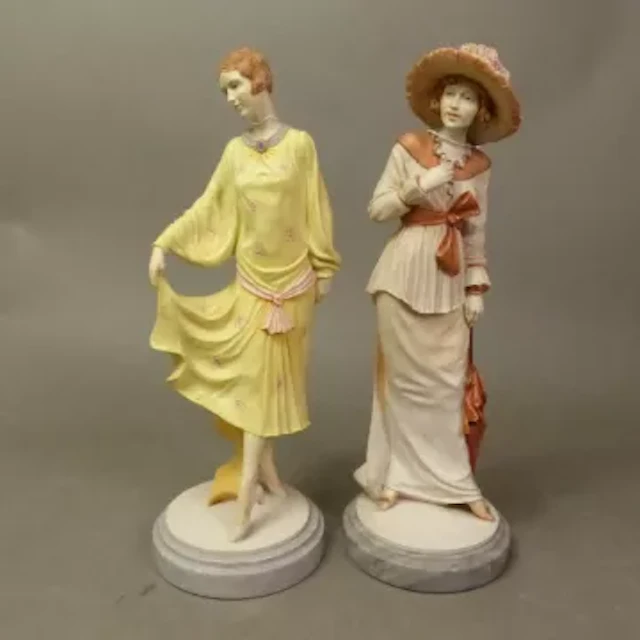 Two Royal Doulton Classique figurines, Bethany CL3987 and Vanessa CL3989 (2).