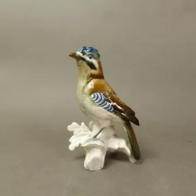 A Karl Ens porcelain figure of a jay marked 7098, height 17.5cm.