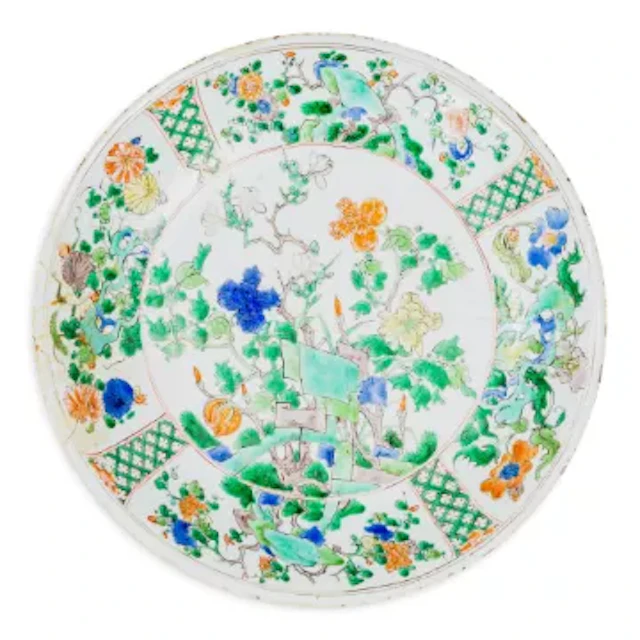 3 early Chinese porcelain pieces to include a large 18th century dish