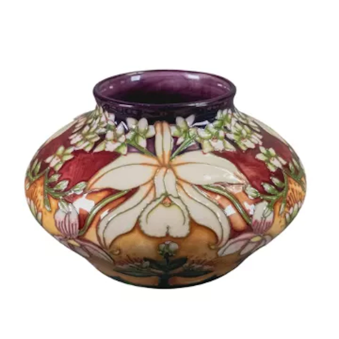 Moorcroft Collectors Club limited edition vase Queen's Bouquet by