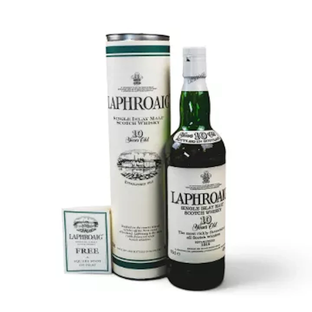 Laphroaig 10 year old single Islay malt Scotch whisky (70cl 40% Vol)