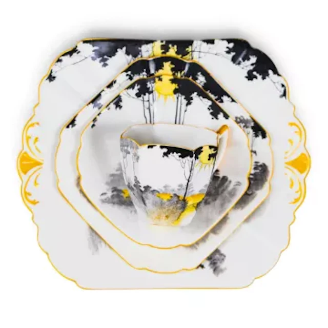 Shelley tea set in the Queen Anne shape, pattern no:-11678, consisting