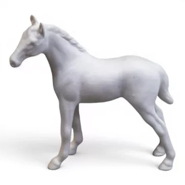 Beswick satin matt white foal, model 1816, h.12cm.
