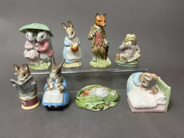 Royal Albert Beatrix Potter figures, Mrs Rabbit & Bunnies, Tailor