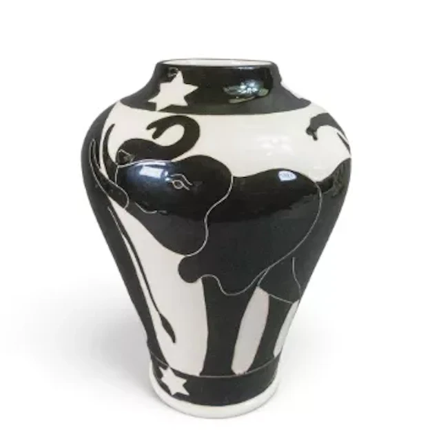 Moorcroft Elephant Carousel vase 70/9, No 20. Signed by designer Kerry