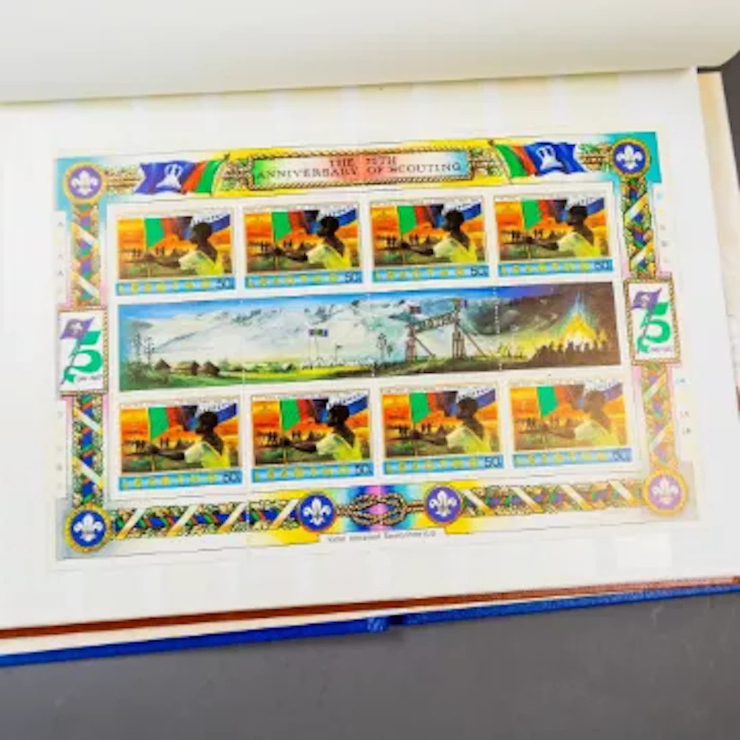 10 albums / stock books of assorted British Commonwealth & foreign stamps.