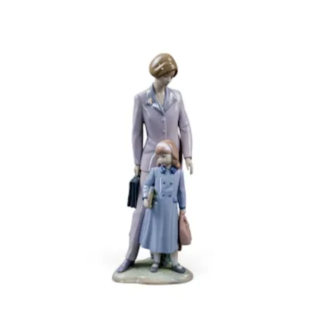 A Lladro figure 'On Our Way', model no.6544, h.33cm