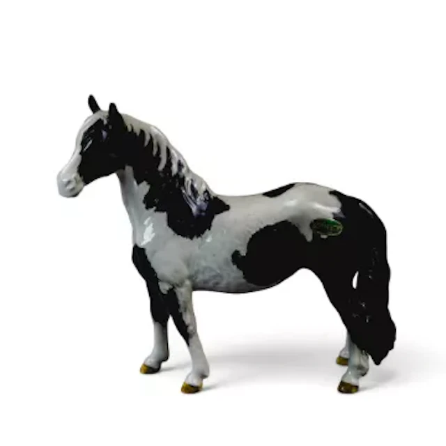 Beswick first version Pinto in Piebald with original sticker.