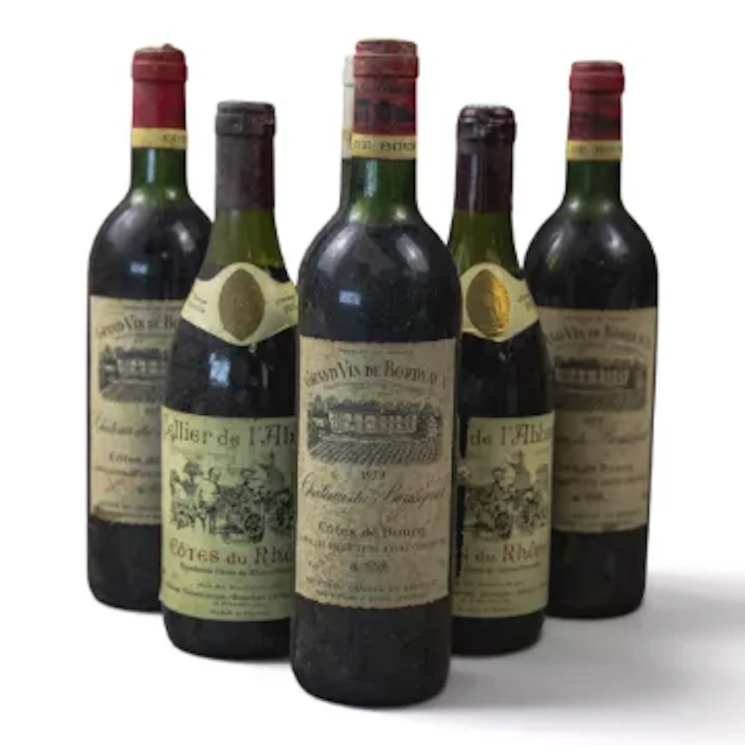 A selection of red wine to include 1979 Cháteau du Bousquet, three