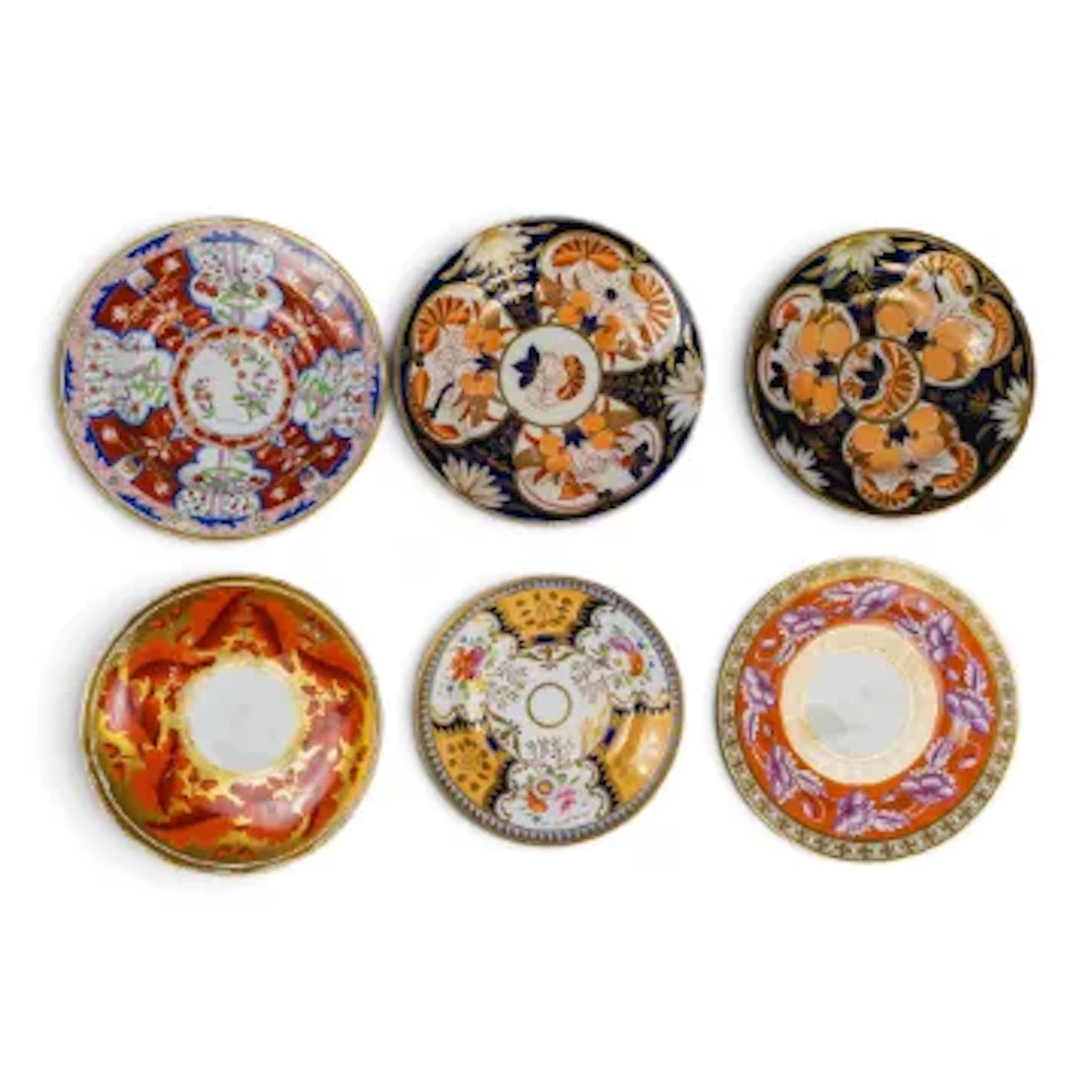 A group of 19th century English porcelain dishes/ plates by various