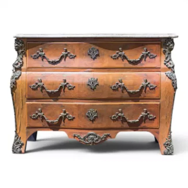 French Louis XV style Bombe chest of three drawers, with parquetry