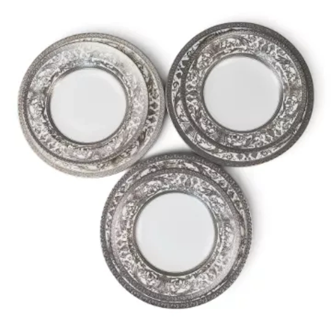 A group of De Lamerie pieces to include 3 dinner plates and 3 soup