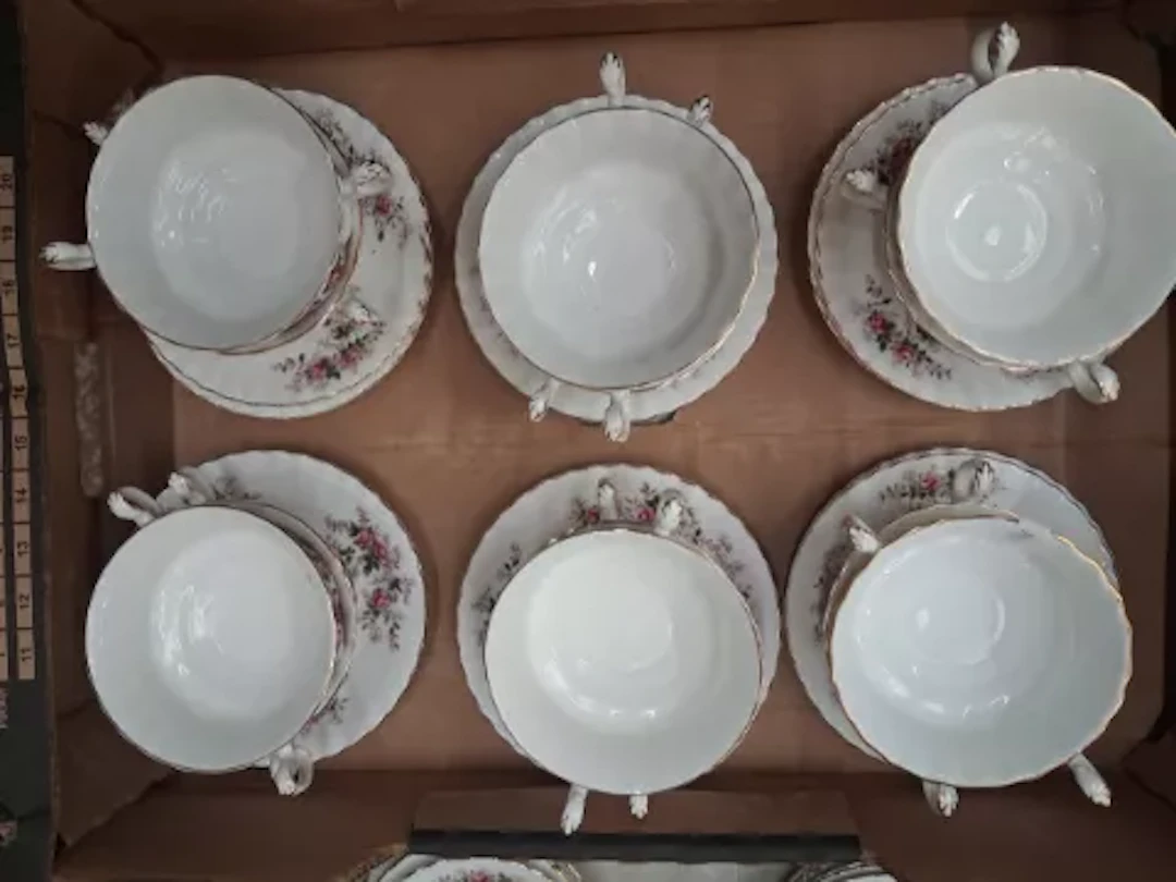 Royal Albert Lavender Rose pattern dinnerware, 12 twin handled soup
