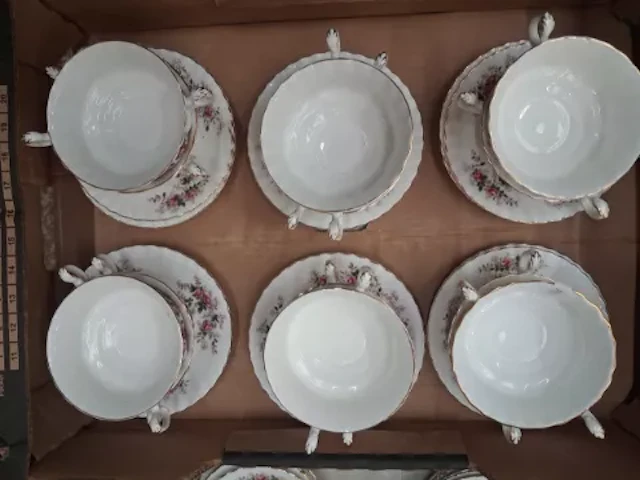 Royal Albert Lavender Rose pattern dinnerware, 12 twin handled soup