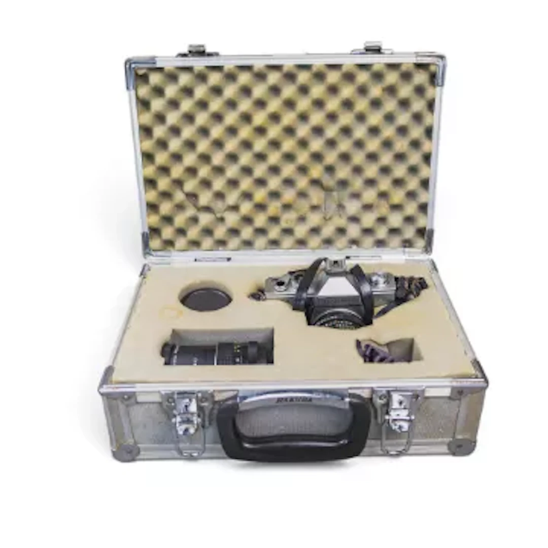Praktica MTL3 35mm SLR camera with Pentacon Auto 2.8/29 multi-coating