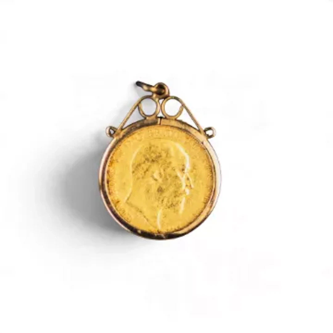 Edward VII gold HALF Sovereign, dated 1908, in 9ct gold mount, 5.2g.